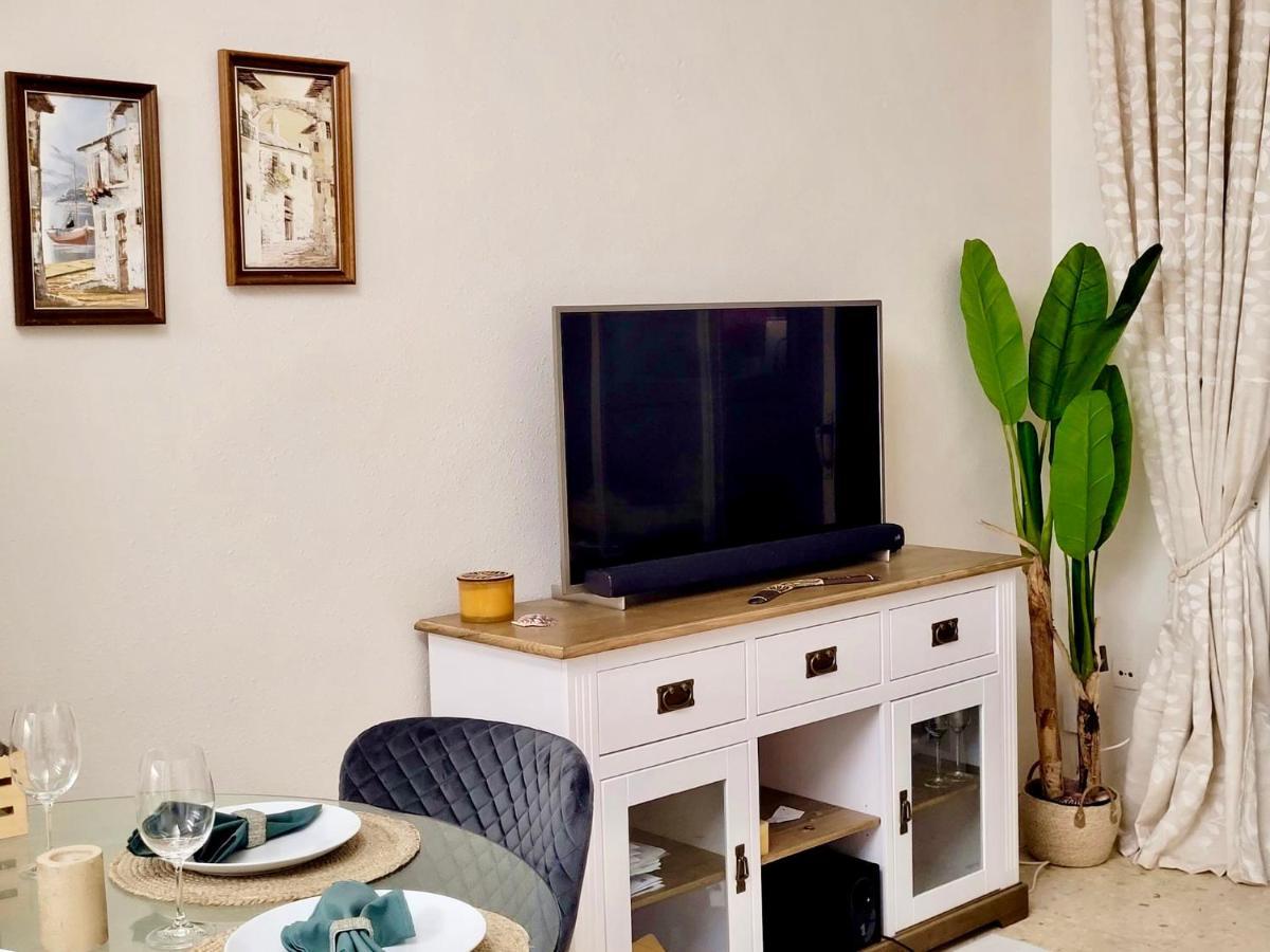 Appartement By The Beach, Sea View *